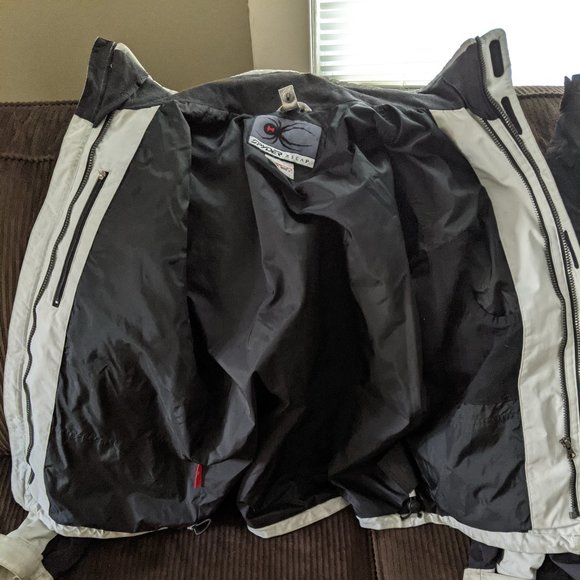 Spyder Ski Jacket, Snow Pants, and Neck Gaiter - Picture 6 of 10